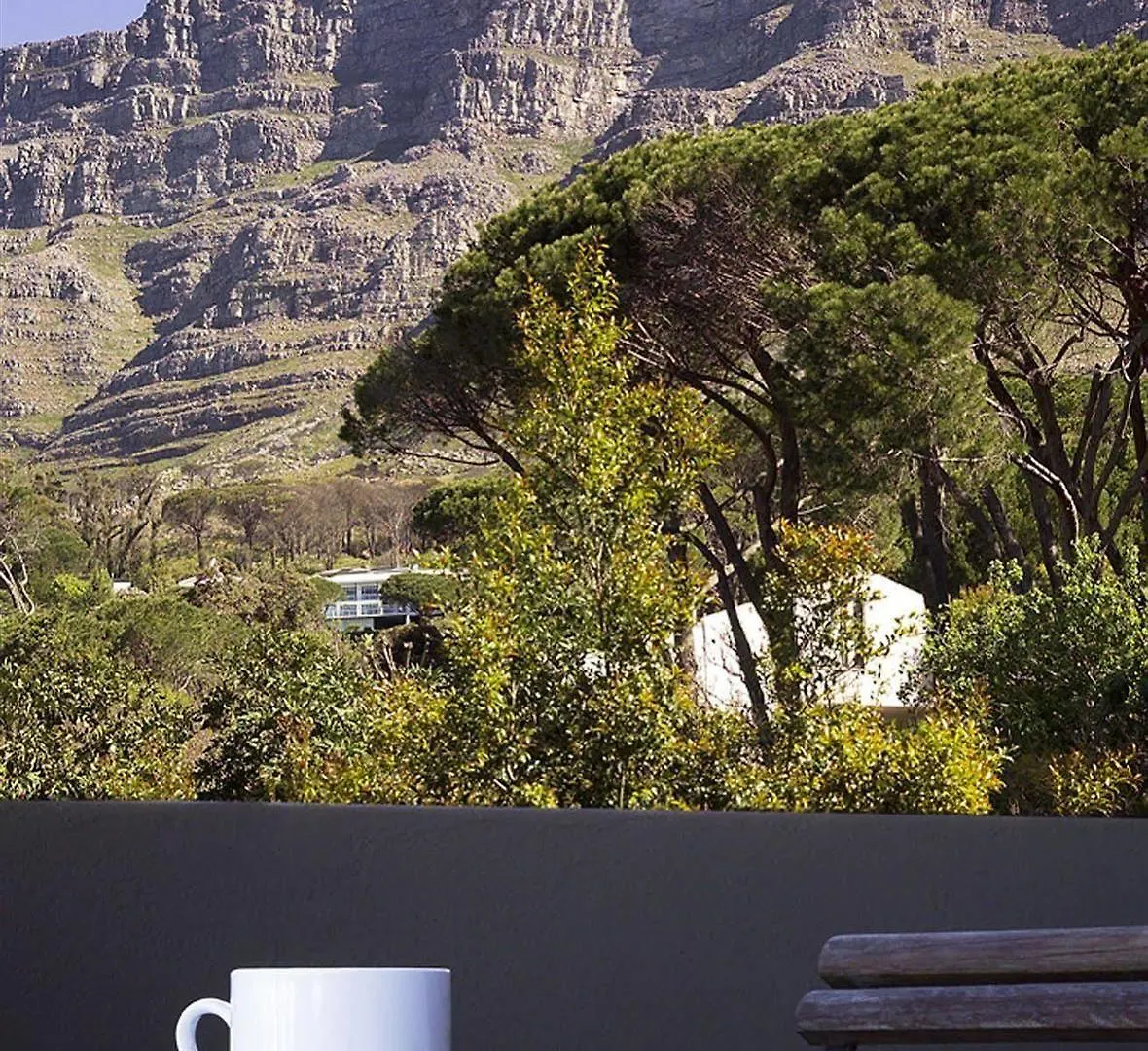 Kensington Place Le Cap Hotel